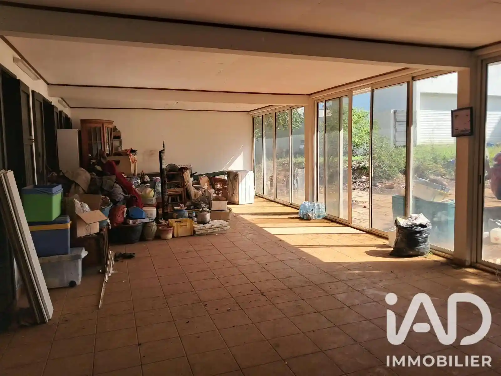 Photo 2 - Maison à vendre - Ancien 418 000 € 6 pièces 4 chambres 200 m² Saint-Pierre 97410