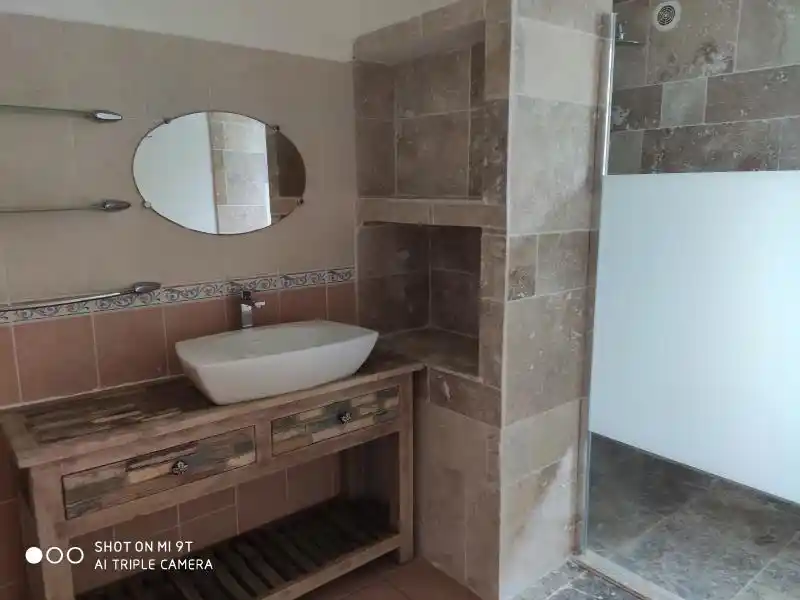 Photo 3 - Maison à louer - Ancien 1 584 € 5 pièces 3 chambres 97.52 m² La Possession 97419