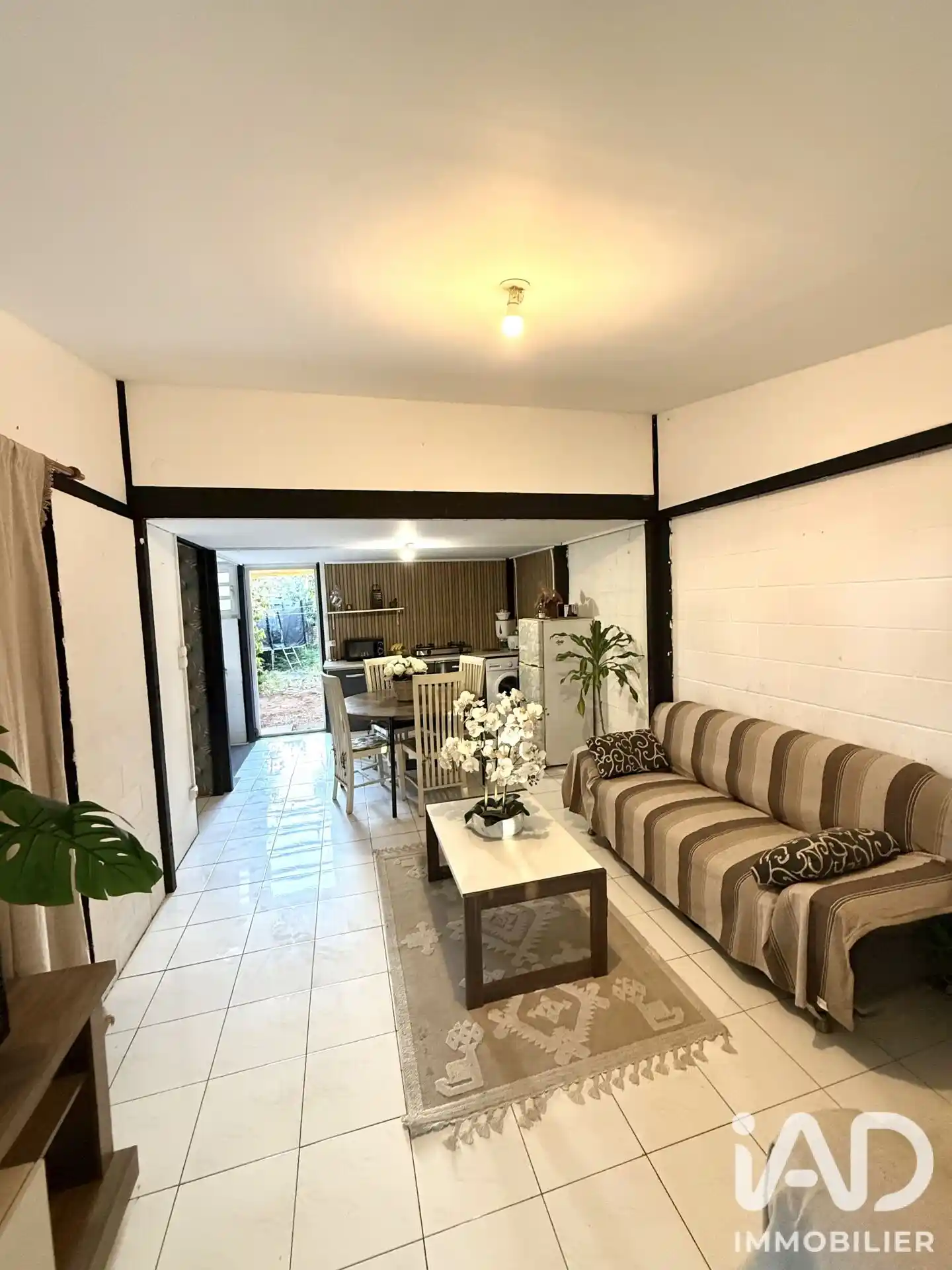Photo 1 - Maison à vendre - Ancien 173 000 € 4 pièces 3 chambres 66 m² Saint-Louis 97450