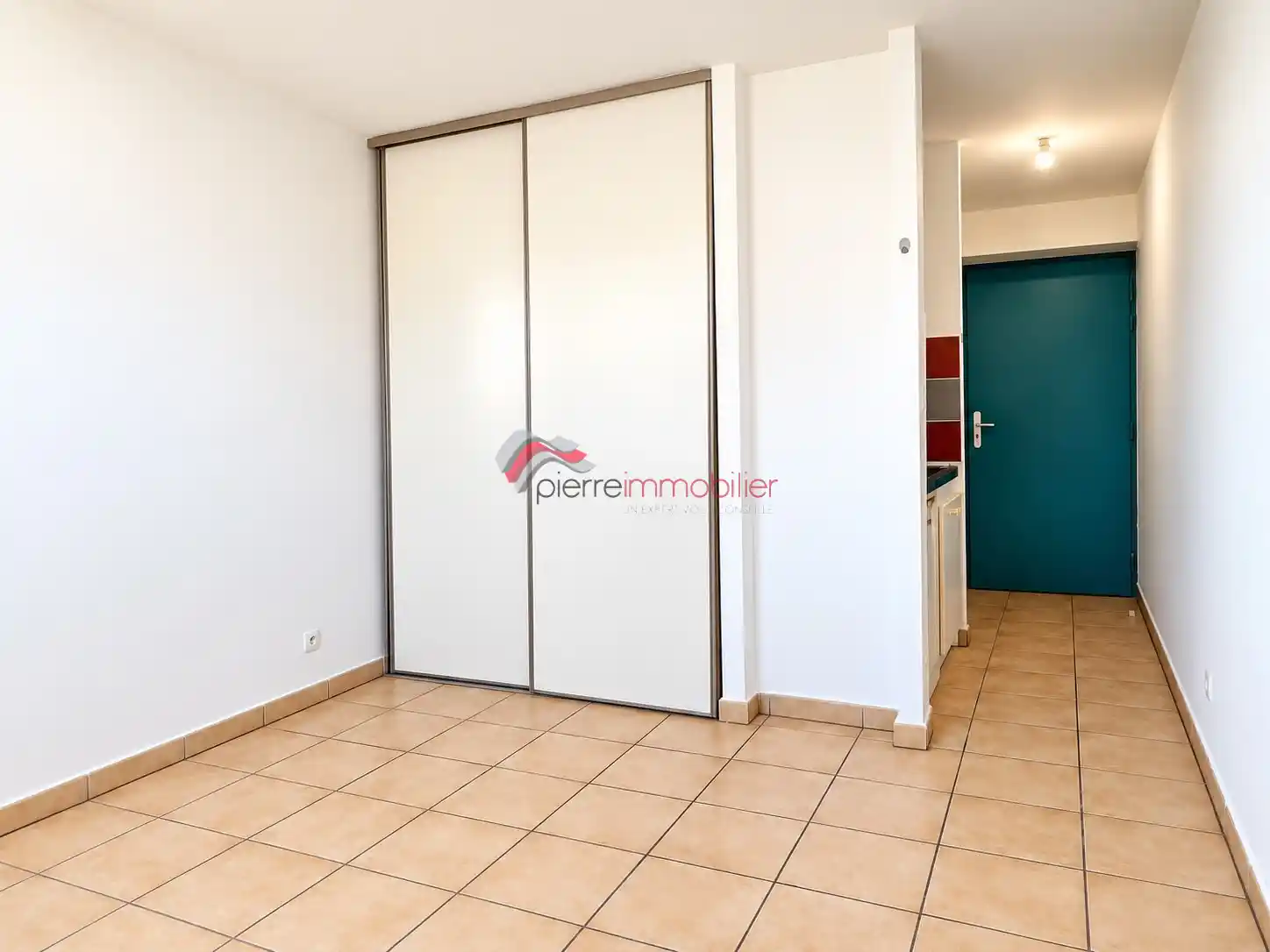 Photo 2 - Appartement à louer - Ancien 988 € 1 pièces 20 m² Saint-Pierre 97410