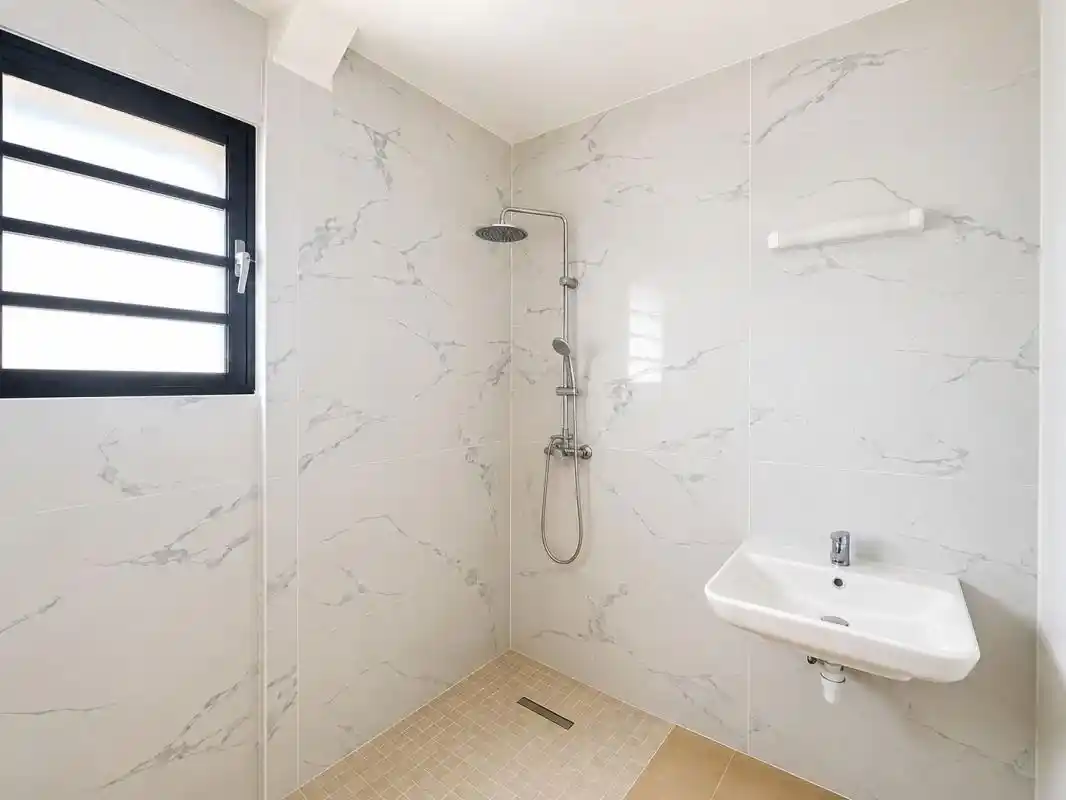 Photo 4 - Maison à louer - Ancien 1 680 € 4 pièces 3 chambres 81 m² Saint-Pierre 97410