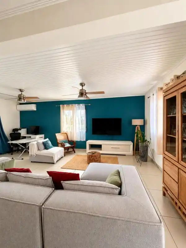 Photo 3 - Maison à louer - Ancien 1 800 € 3 pièces 2 chambres 127.09 m² Saint-Louis 97450
