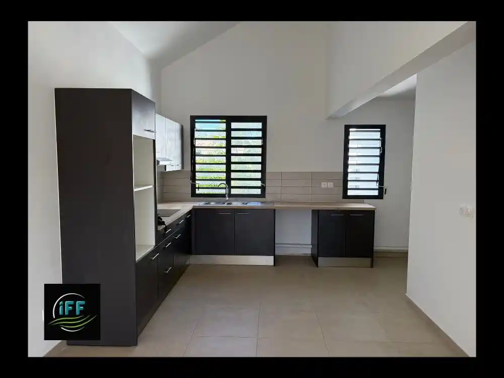 Photo 3 - Appartement à vendre - Ancien 690 000 € 4 pièces 3 chambres 125.75 m² Saint-Leu 97436