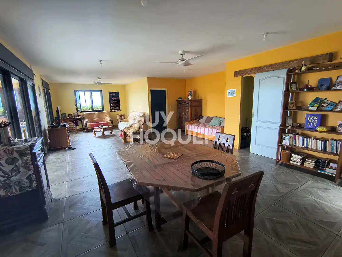 Photo 2 - Maison à vendre - Ancien 370 000 € 5 pièces 3 chambres 158 m² Le Tampon 97430