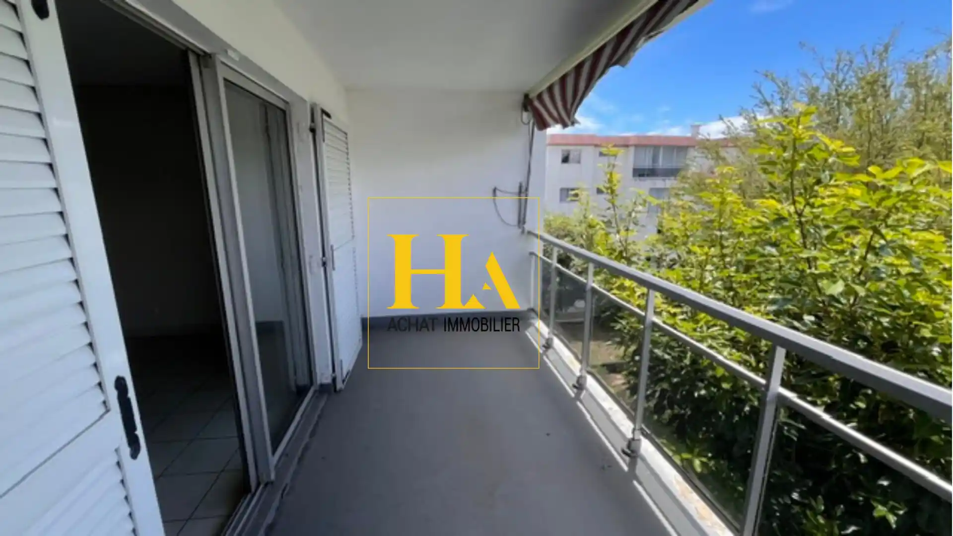 Photo 4 - Appartement à vendre - Ancien 239 000 € 5 pièces 4 chambres 112,66 m² Saint-Denis Sainte-clotilde 97490