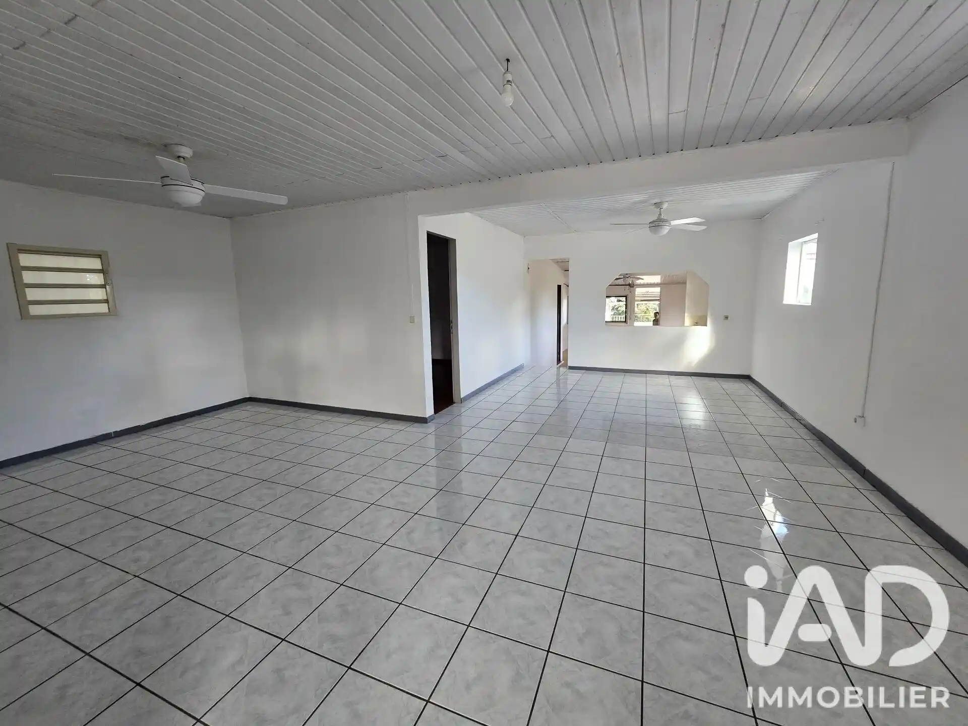Photo 1 - Maison à vendre - Ancien 235 000 € 5 pièces 90 m² Le Tampon 97430
