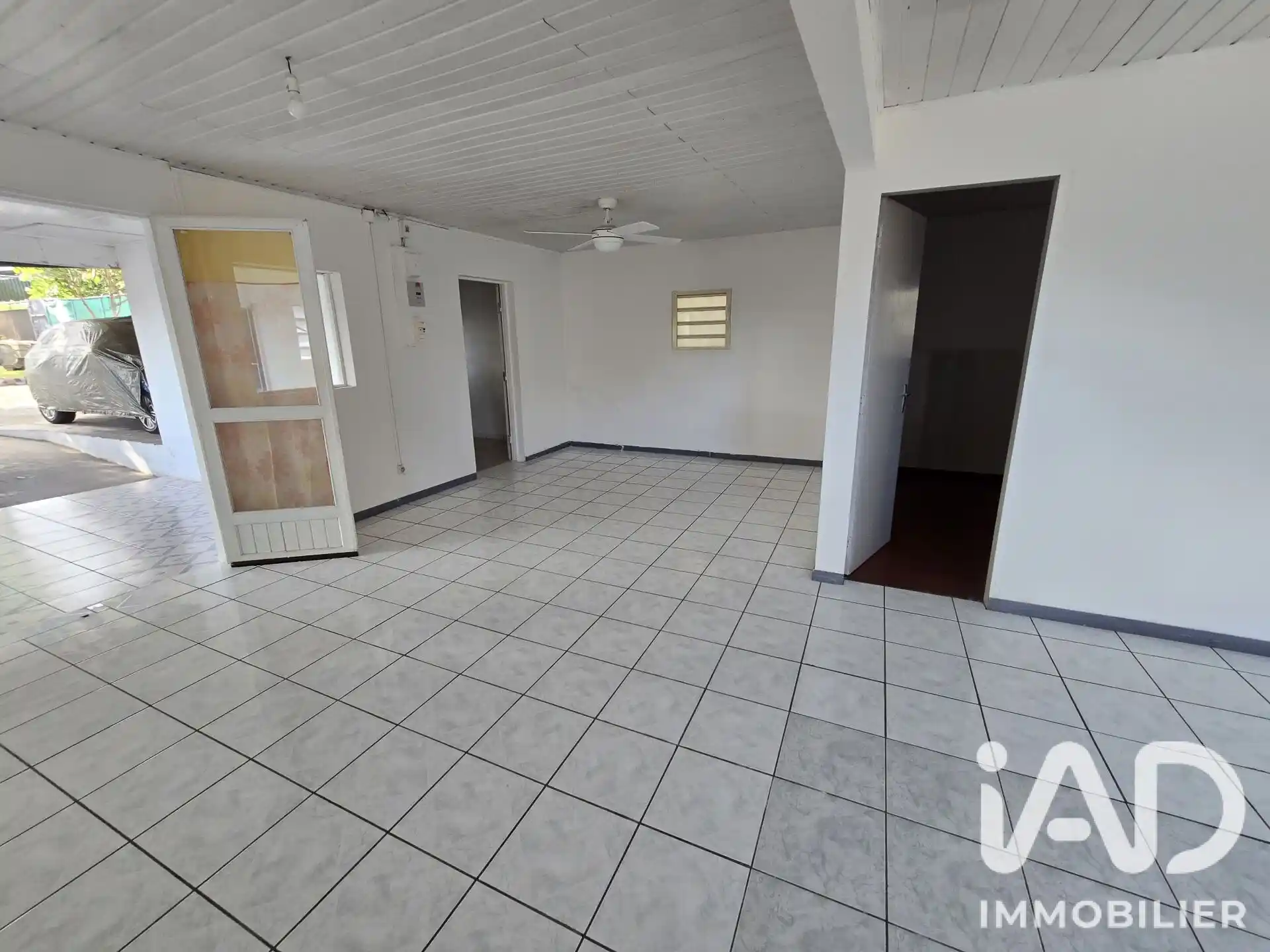 Photo 2 - Maison à vendre - Ancien 235 000 € 5 pièces 90 m² Le Tampon 97430