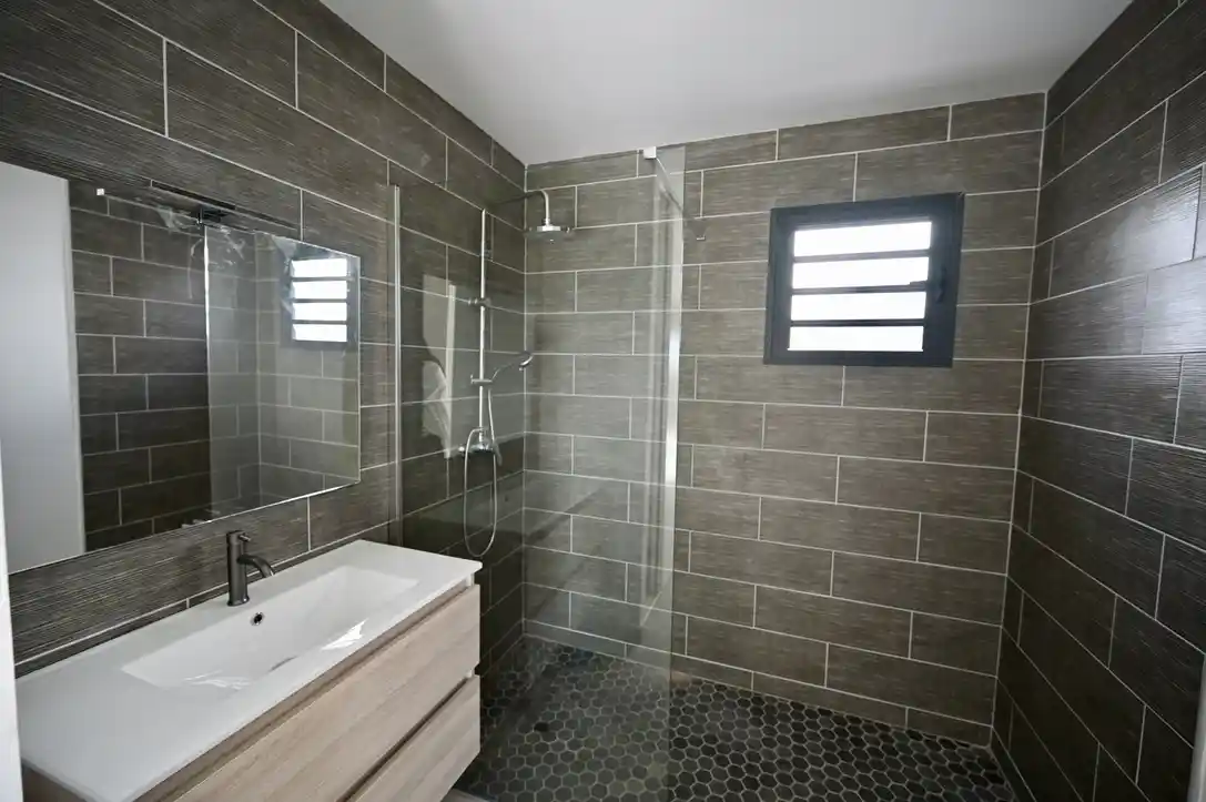 Photo 4 - Maison à vendre - Ancien 328 600 € 4 pièces 3 chambres 90 m² Saint-Louis La Rivière 97421