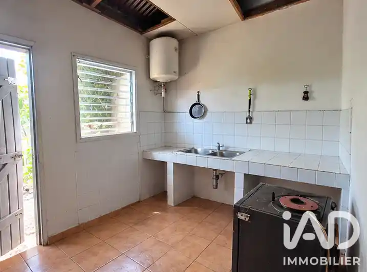 Photo 3 - Maison à vendre - Ancien 132 000 € 2 pièces 1 chambre 40 m² Saint-Benoît 97470