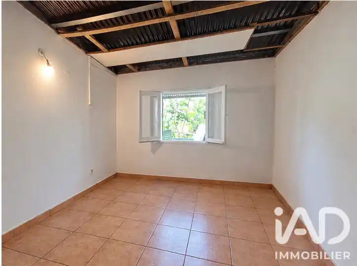 Photo 2 - Maison à vendre - Ancien 132 000 € 2 pièces 1 chambre 40 m² Saint-Benoît 97470