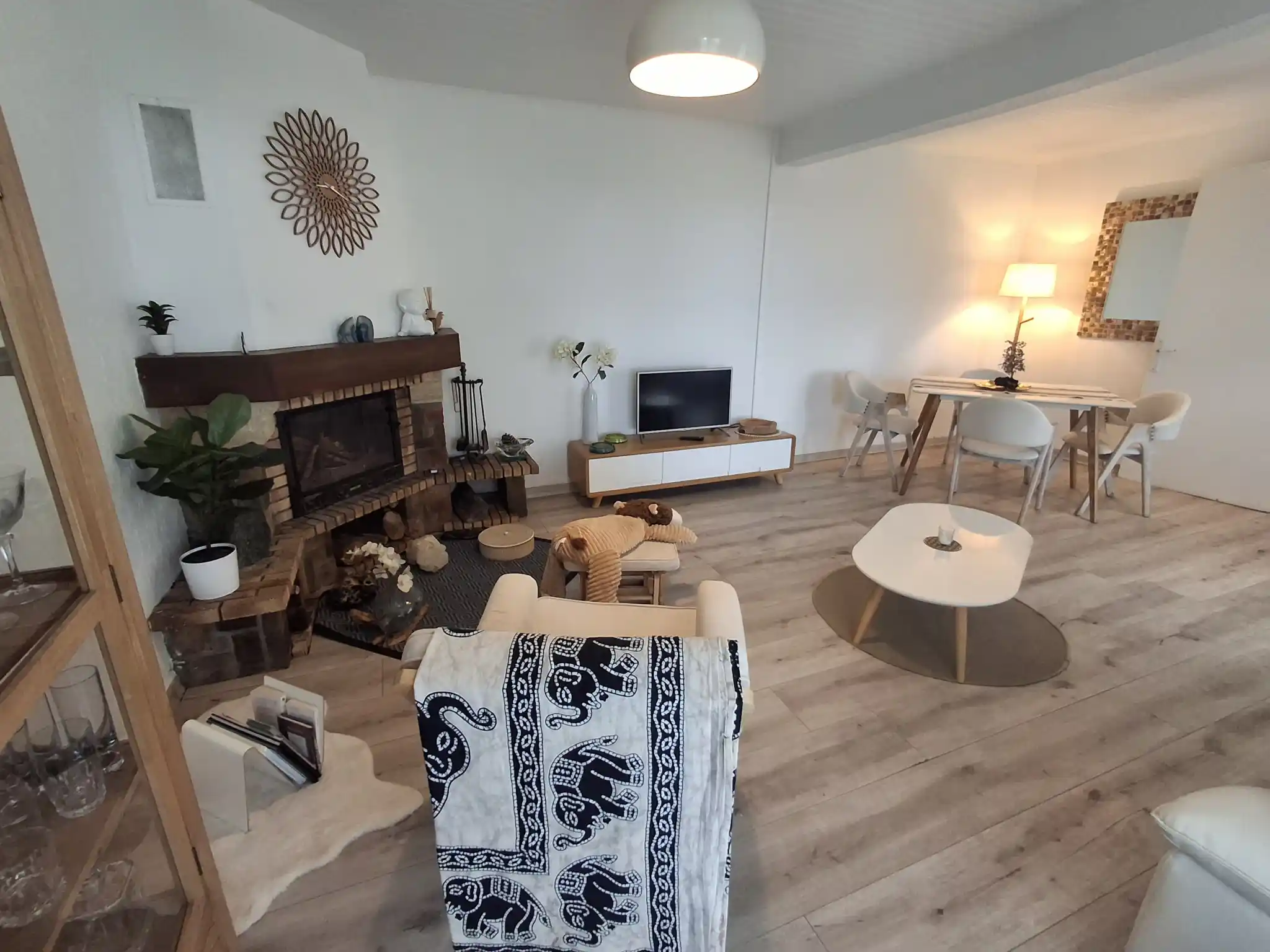 Photo 4 - Maison à vendre - Ancien 399 000 € 9 pièces 5 chambres 233 m² Le Tampon Plaine des Cafres 97418