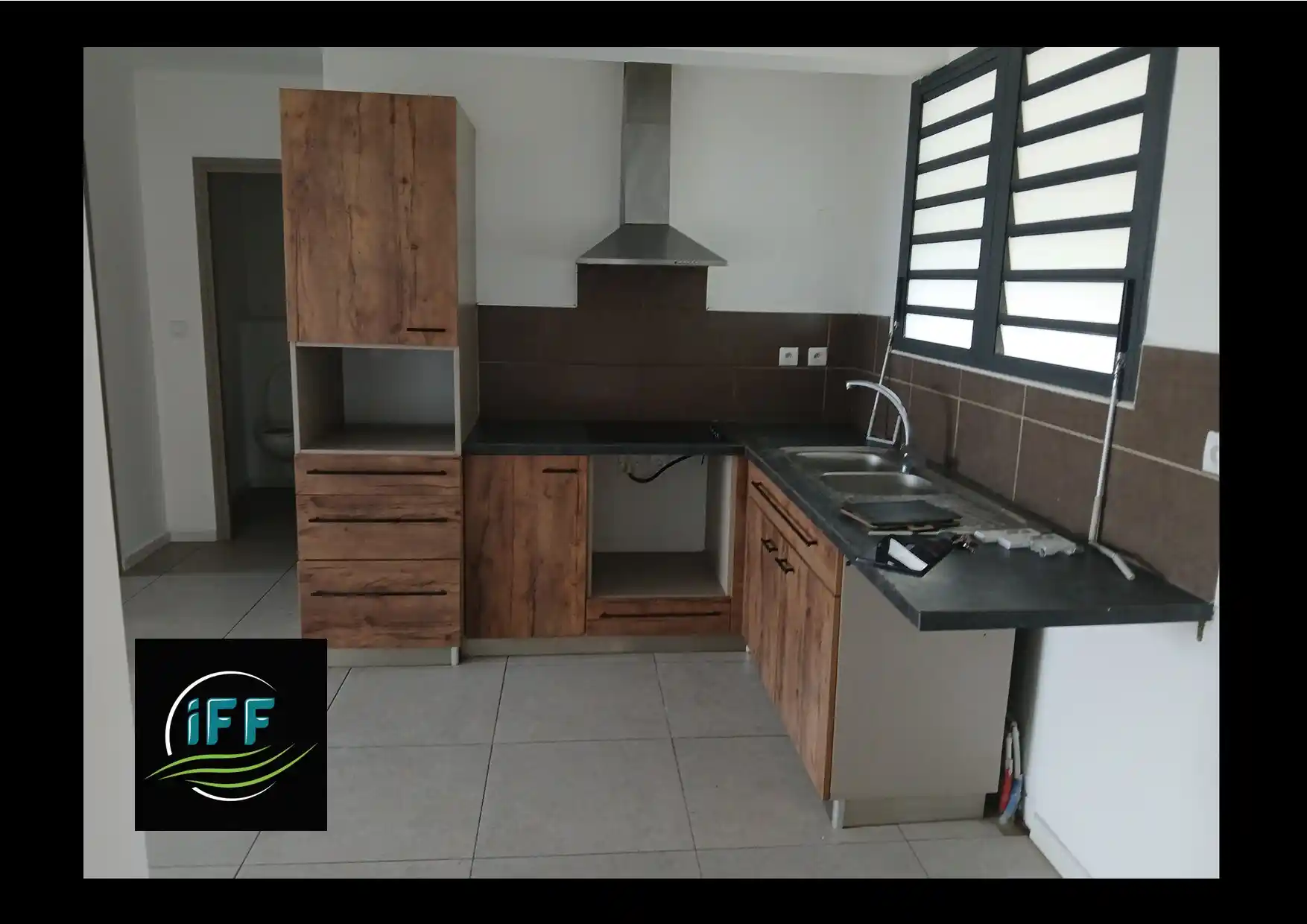 Photo 3 - Appartement à louer - Ancien 851,82 € 2 pièces 1 chambre 53,43 m² Saint-Pierre 97410
