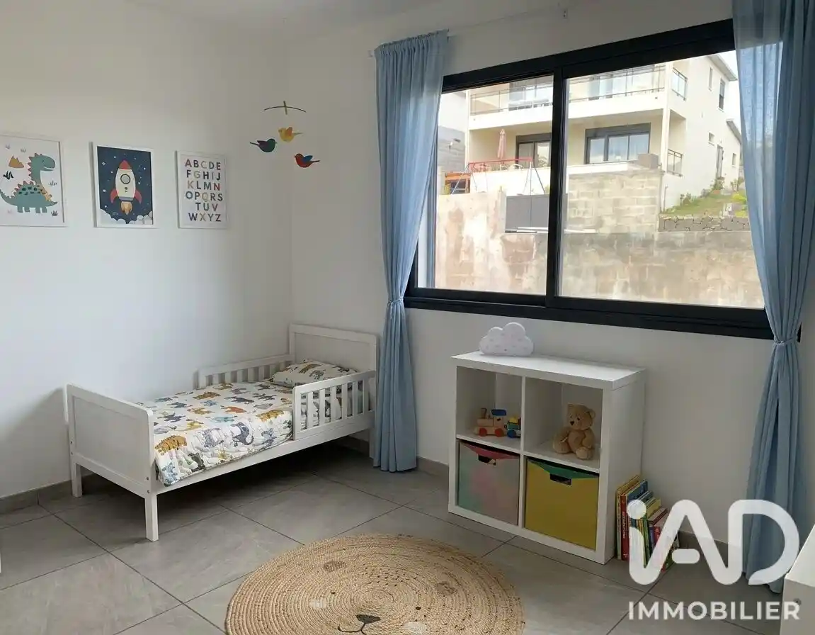 Photo 3 - Maison à vendre - Ancien 369 000 € 4 pièces 3 chambres 85 m² Saint-Pierre Mont Vert les Bas 97410