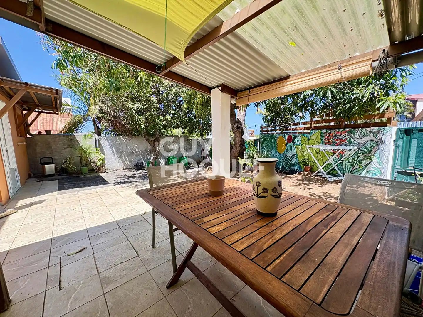 Photo 2 - Maison à vendre - Ancien 335 000 € 5 pièces 4 chambres 110 m² Saint-Pierre Terre Sainte 97410
