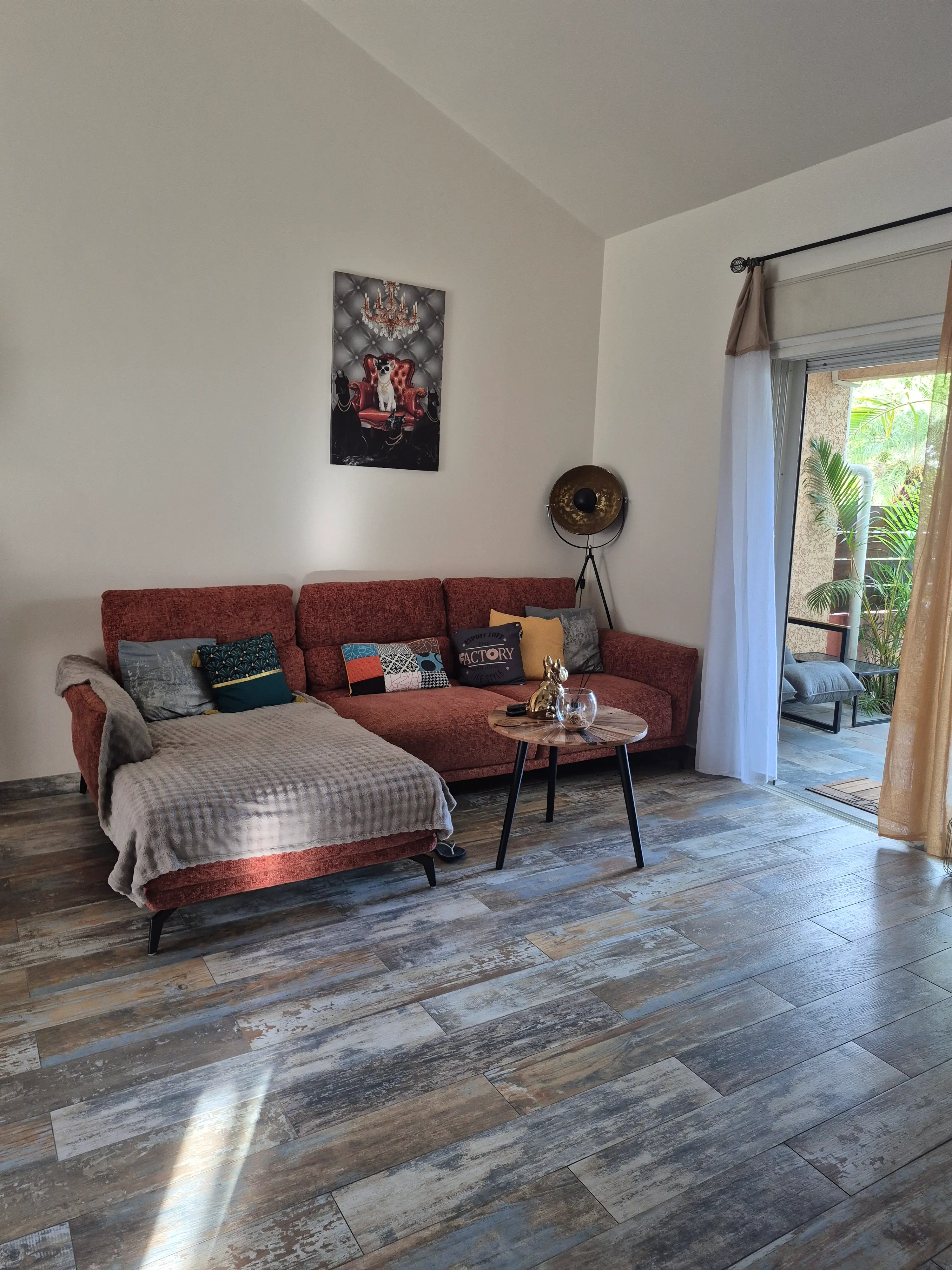 Photo 2 - Maison à vendre - Ancien 245 000 € 3 pièces 2 chambres 53 m² Saint-pierre 97432