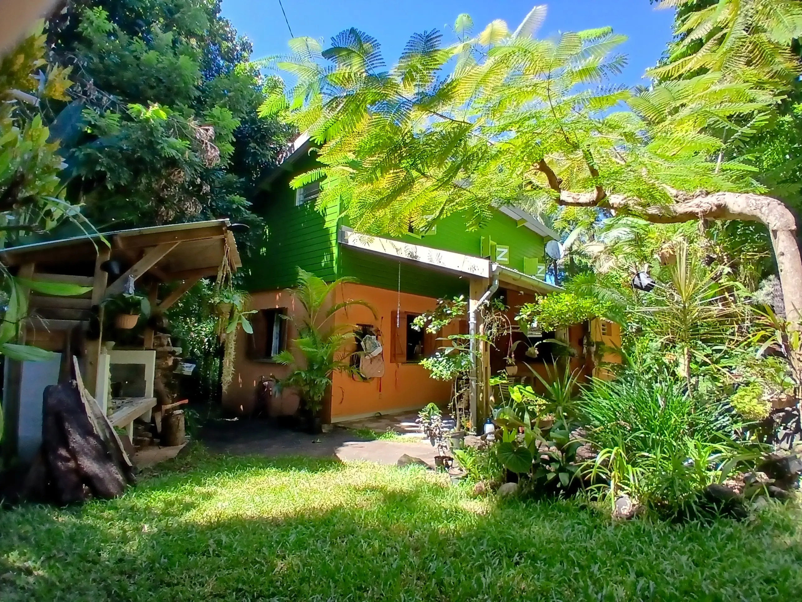 Photo 1 - Maison à vendre - Ancien 195 000 € 5 pièces 4 chambres 121 m² Saint-Philippe 97442