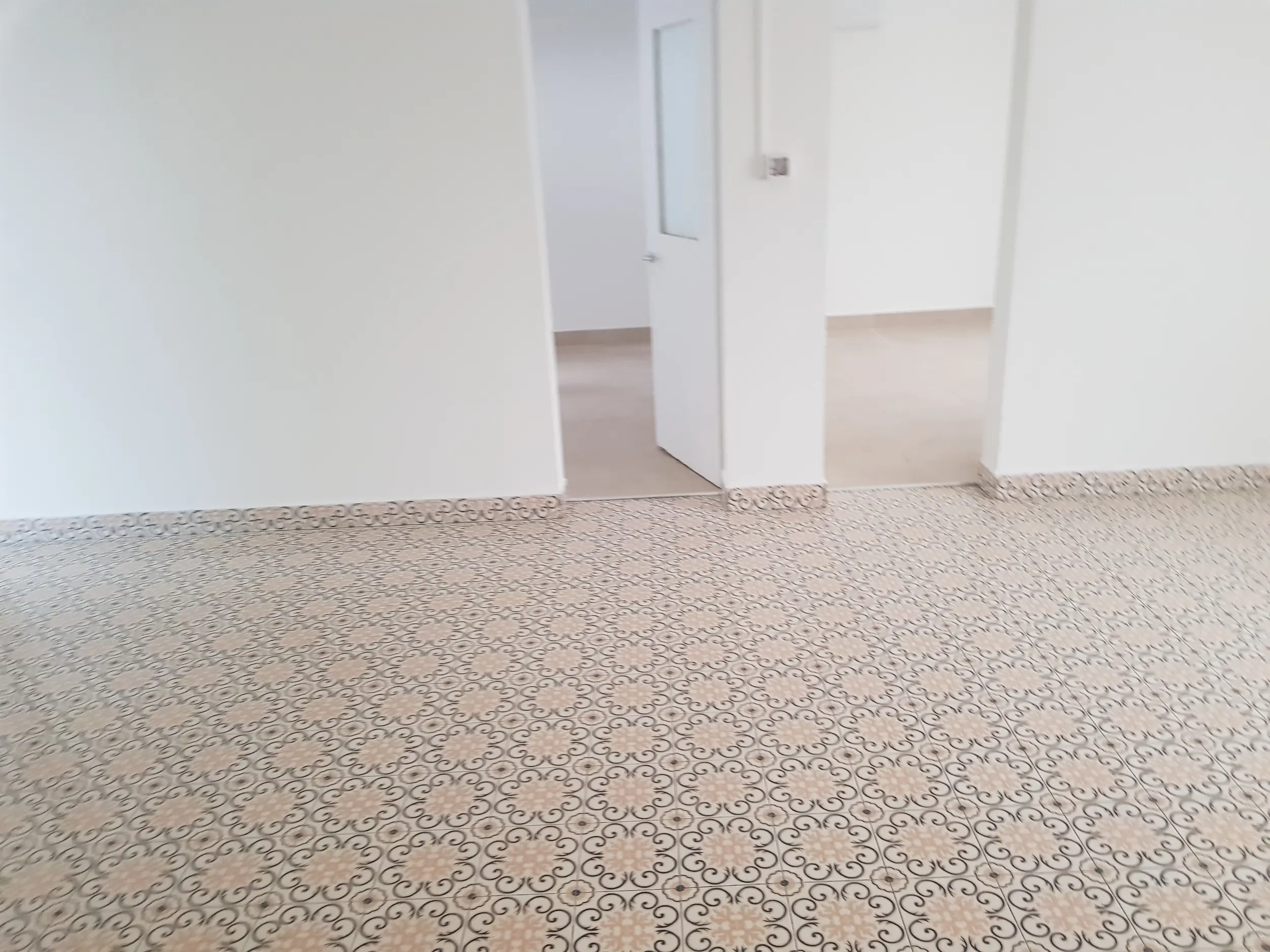 Photo 3 - Maison à louer - Ancien 1 380 € 5 pièces 3 chambres 95 m² Saint-Denis 97490